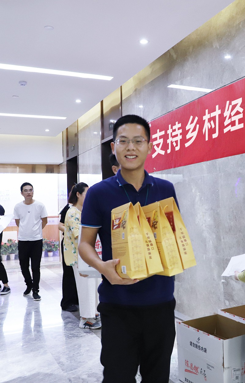 助力重慶武隆經濟發(fā)展，有人物聯(lián)網(wǎng)在行動